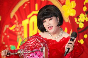 Giao diện game nổ hũ chủ đề Thần Tài trên điện thoại với hiệu ứng quay thưởng sinh động